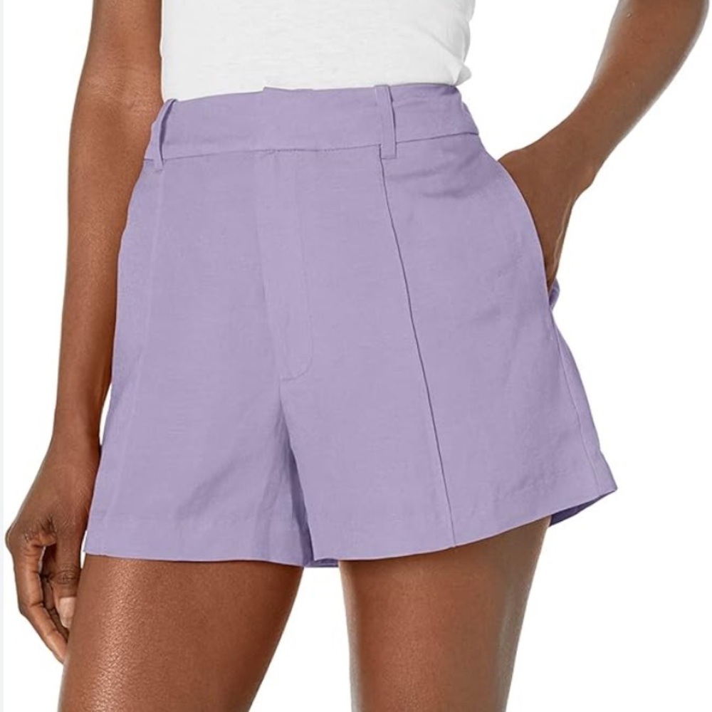 TCEC Boutique Purple Flowy Shorts in Lilac Size M